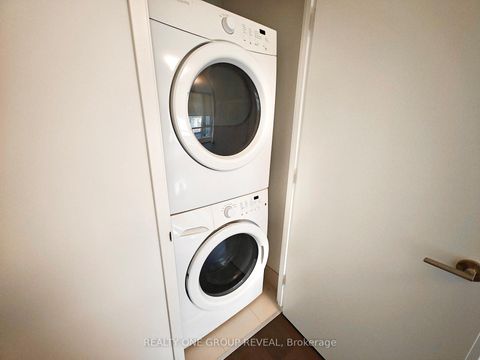 Photo 6 at 213S - 455 Front Street E, Waterfront Communities C8, Toronto