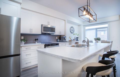 Photo 14 at 89 North Garden Boulevard, Port Perry, Scugog