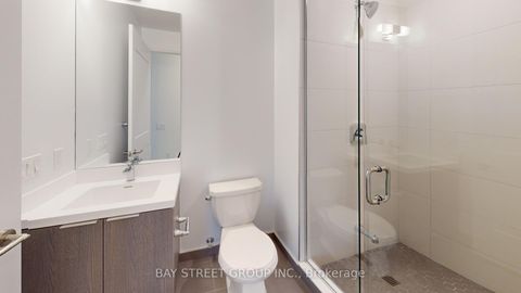 Photo 14 at 817 - 50 Dunfield Avenue, Mount Pleasant West, Toronto