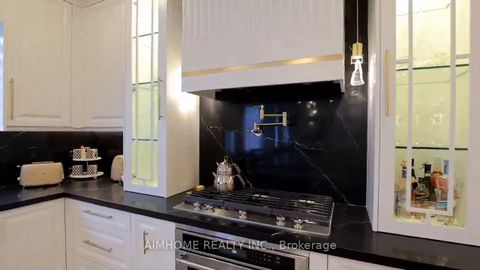 Photo 9 at 47 O'hara Crescent, Jefferson, Richmond Hill