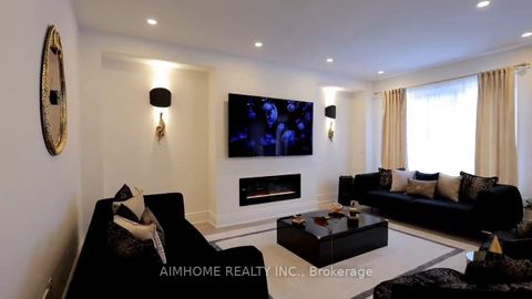 Photo 12 at 47 O'hara Crescent, Jefferson, Richmond Hill