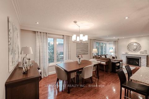 Photo 10 at 17 Saybrook Avenue, Queensway, Toronto