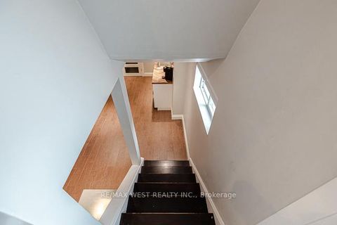 Photo 19 at 17 Saybrook Avenue, Queensway, Toronto