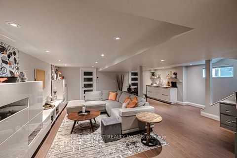 Photo 21 at 17 Saybrook Avenue, Queensway, Toronto