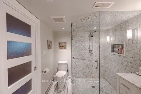 Photo 31 at 17 Saybrook Avenue, Queensway, Toronto