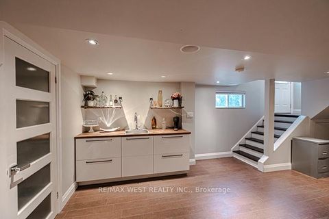 Photo 37 at 17 Saybrook Avenue, Queensway, Toronto