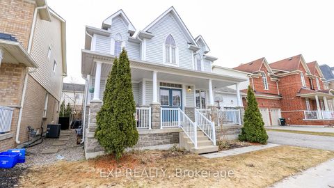 Photo 4 at 29 The Queensway, Shore, Barrie