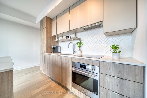 Photo 12 at 2111 - 15 Holmes Avenue, Willowdale East, Toronto