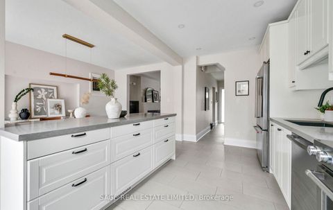 Photo 18 at 318 Durie Street, Bloor West Village, Toronto