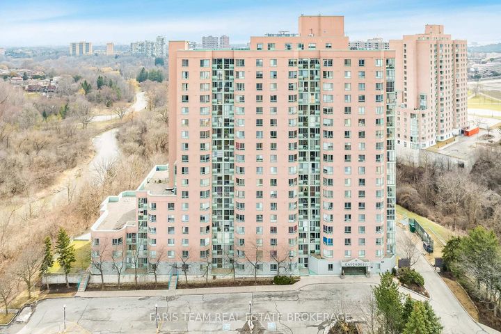 Photo 1 at 507 - 61 Markbrook Lane, Jamestown, Toronto