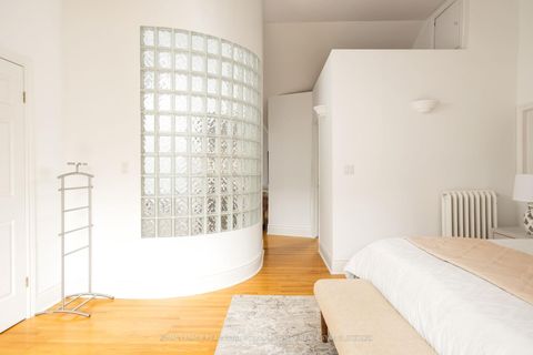 Photo 28 at 7 Binscarth Road, Moore Park, Toronto