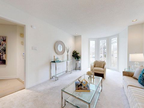 Photo 6 at 107 Roseborough Crescent, Uplands, Vaughan