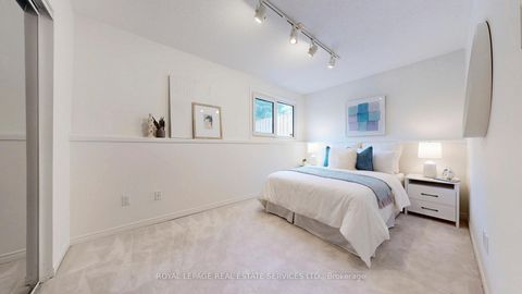 Photo 25 at 107 Roseborough Crescent, Uplands, Vaughan