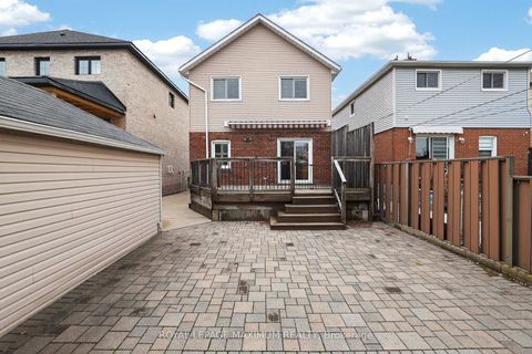 Photo 39 at 163 Durant Avenue, East York, Toronto