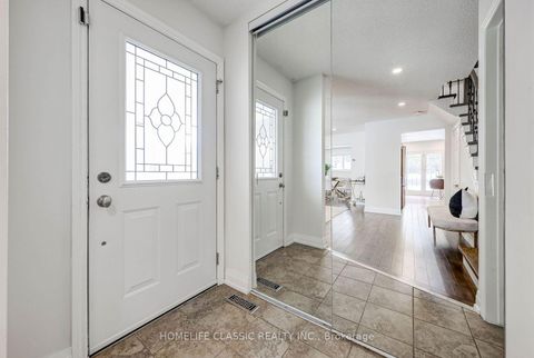 Photo 5 at 56 Gray Crescent, North Richvale, Richmond Hill