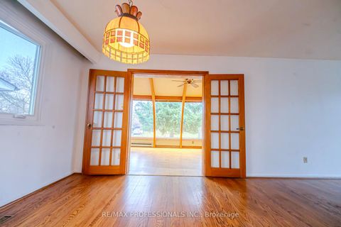 Photo 11 at 1 Bluefin Crescent, Woburn, Toronto