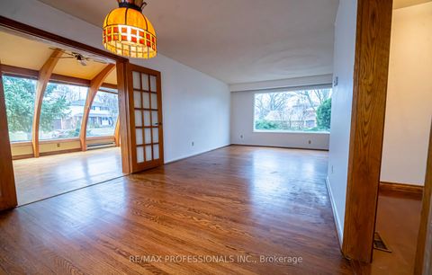 Photo 12 at 1 Bluefin Crescent, Woburn, Toronto