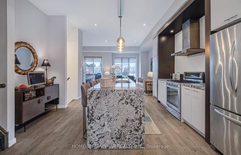 Photo 8 at 12 Genuine Lane, Doncrest, Richmond Hill