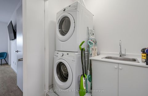 Photo 37 at 12 Genuine Lane, Doncrest, Richmond Hill