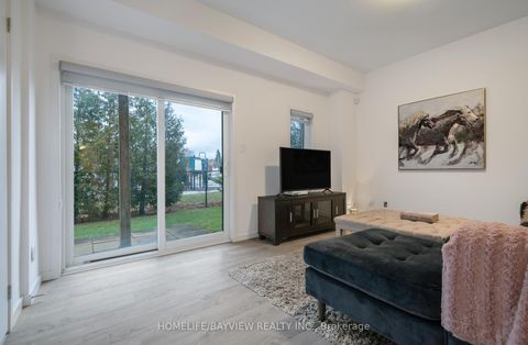 Photo 40 at 12 Genuine Lane, Doncrest, Richmond Hill