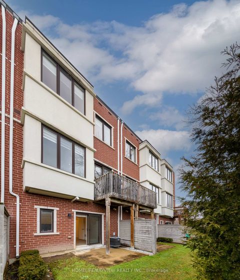 Photo 45 at 12 Genuine Lane, Doncrest, Richmond Hill