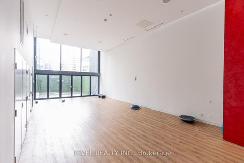 Photo 17 at 609 - 185 Roehampton Avenue, Mount Pleasant West, Toronto