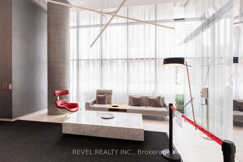 Photo 18 at 609 - 185 Roehampton Avenue, Mount Pleasant West, Toronto