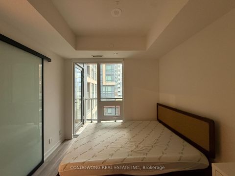 Photo 5 at 912 - 108 Peter Street, Waterfront Communities C1, Toronto