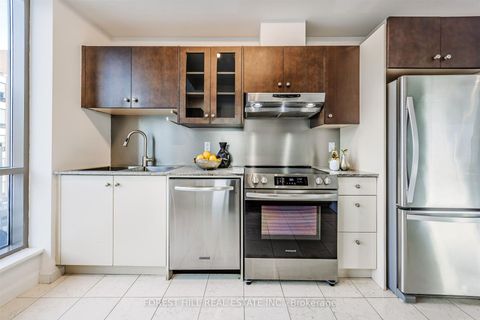 Photo 10 at 501 - 3 McAlpine Street, Annex, Toronto