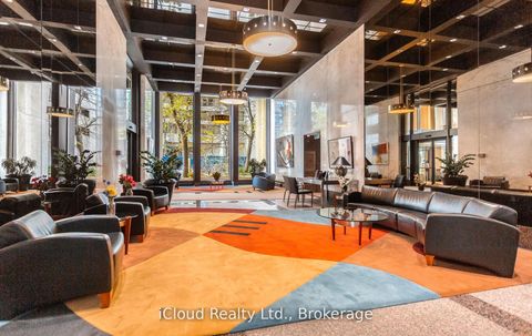 Photo 3 at 837 - 33 Harbour Square, Waterfront Communities C1, Toronto