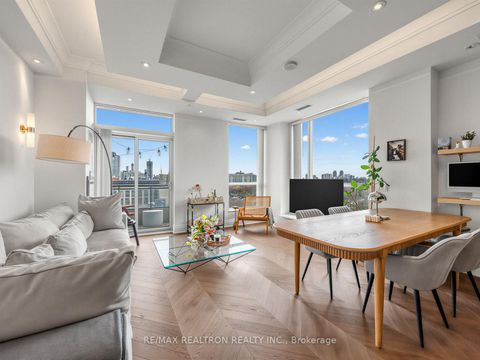 Photo 2 at 914 - 23 Glebe Road W, Eglinton, Toronto