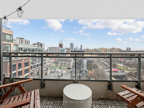 Photo 20 at 914 - 23 Glebe Road W, Eglinton, Toronto