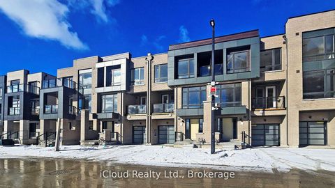 Photo 0 at 38 Dandara Gate, Steeles West Industrial, Vaughan