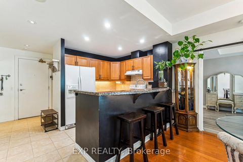 Photo 7 at 604 - 6 Toronto Street, City Centre, Barrie