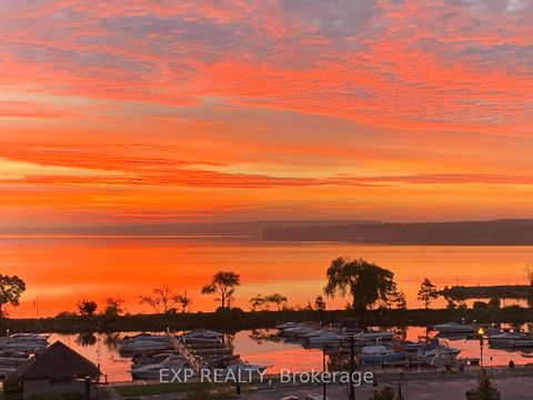 Photo 10 at 604 - 6 Toronto Street, City Centre, Barrie