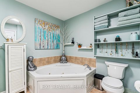 Photo 19 at 604 - 6 Toronto Street, City Centre, Barrie