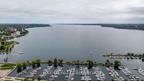 Photo 31 at 604 - 6 Toronto Street, City Centre, Barrie