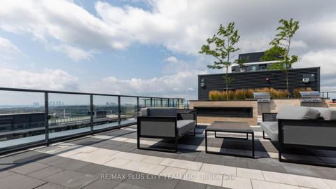 Photo 23 at 626 - 100 Eagle Rock Way, Rural Vaughan, Vaughan