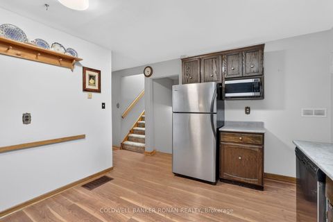 Photo 6 at 56 Lakeland Crescent, Oak Ridges Lake Wilcox, Richmond Hill