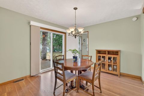 Photo 8 at 56 Lakeland Crescent, Oak Ridges Lake Wilcox, Richmond Hill