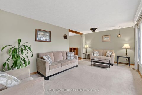 Photo 11 at 56 Lakeland Crescent, Oak Ridges Lake Wilcox, Richmond Hill