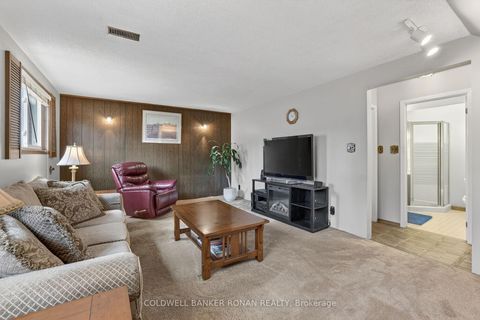 Photo 24 at 56 Lakeland Crescent, Oak Ridges Lake Wilcox, Richmond Hill