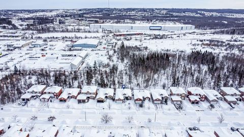 Photo 24 at 81 Sproule Drive, Edgehill Drive, Barrie