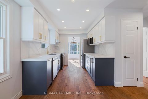 Photo 8 at 23 Sunbird Boulevard, Keswick North, Georgina