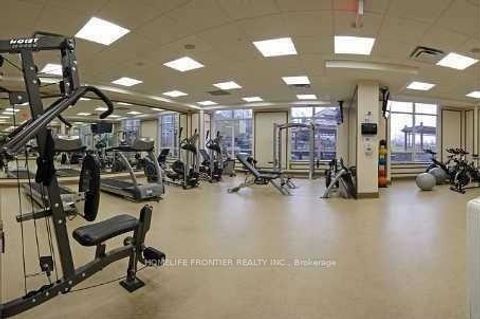 Photo 11 at 514 - 9245 Jane Street, Maple, Vaughan