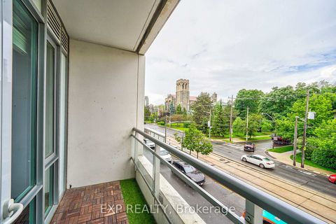Photo 14 at 209 - 223 St Clair Avenue W, Casa Loma, Toronto