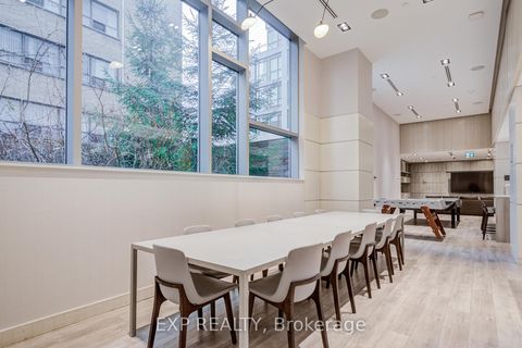 Photo 20 at 209 - 223 St Clair Avenue W, Casa Loma, Toronto