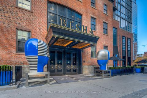 Photo 2 at 2010 - 88 Blue Jays Way, Waterfront Communities C1, Toronto