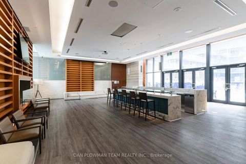 Photo 27 at 1006 - 8 Telegram Mews, Waterfront Communities C1, Toronto