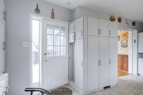 Photo 15 at 32 Benprice Court, Woburn, Toronto